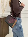 Сумка кожаная с деревянными вставками