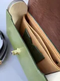 Сумка кожаная с деревянными вставками